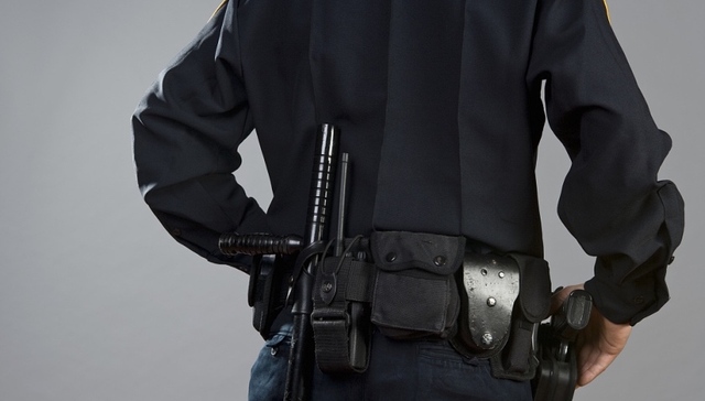 狙击手,劫持人质,青秀,客户端,新民站,抓捕,谈判者,特警支队,解救人质,击毙