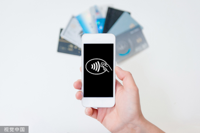 刷脸支付硝烟四起，阿里、腾讯激斗线下