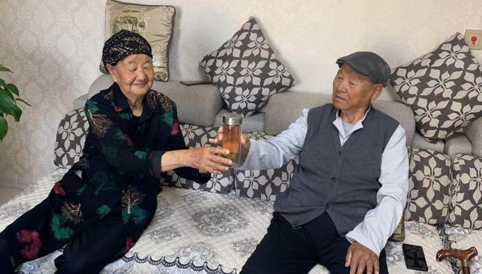 王学珍,高比电阻,精煤回收率,贺兰山国家级自然保护区,五特,王半车,太西煤,半车精神,无烟煤,文革