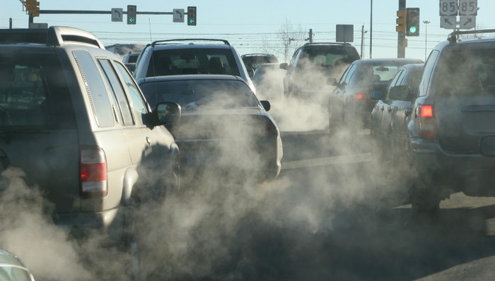 年报,NOx,PM,HC,污染防治,汽车保有量,CO,汽油车,中国移动源环境管理年报(2019),机