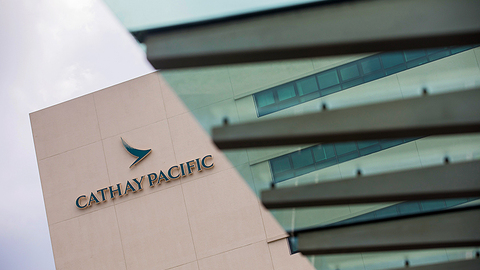 国泰航空高层人事再变动：史乐山辞任董事局主席，贺以礼接任