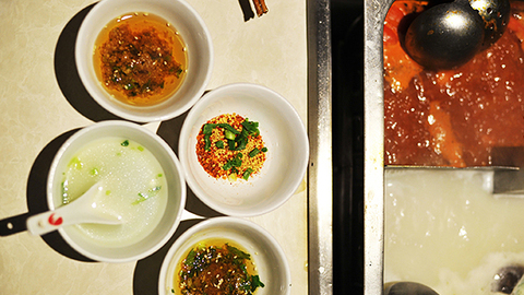 沸腾海底捞，泡沫知多少