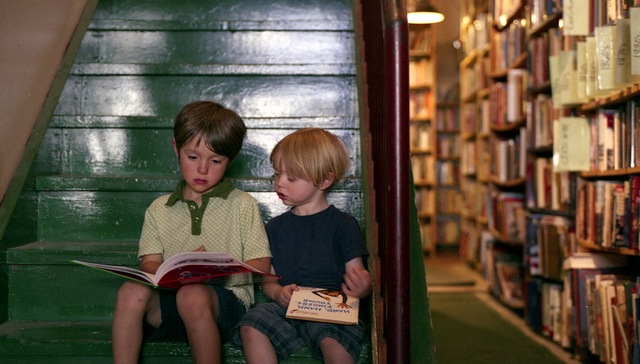 征关税,儿童读物,比莉,出版商,教堂山,电子书,连锁书店,均价,阅读能力,艺术作品