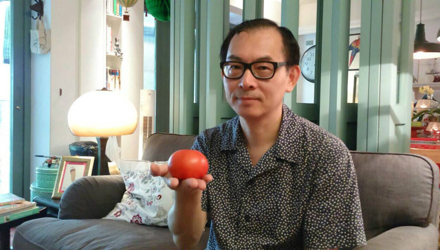 【专访】林俊頴：写了二三十年还被说写得像张爱玲，那不就大完蛋了 