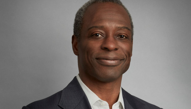 Coach母公司Tapestry集团紧急换帅，背后到底发生了什么？