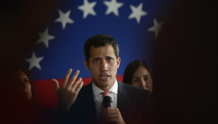 委内瑞拉,叛国,检察机关,罪行,罗德里格斯,圭亚那,政府,领土,附近海域,议会