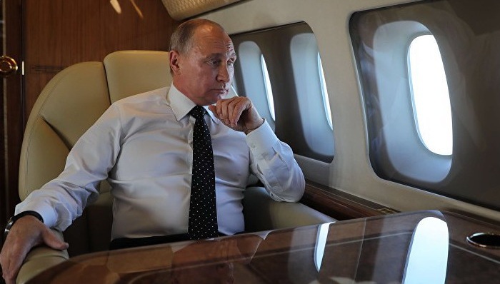 NTV,飞机,圣彼得堡,跑道,俄罗斯总统,飞行员,气流,安全带,侧风,俄罗斯总统普京