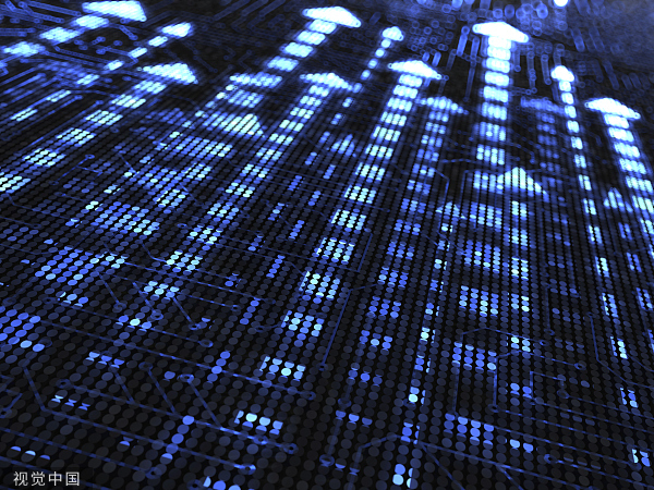 谁导演了聚隆科技争夺战？二股东增持1%超过原实控人，股价涨停