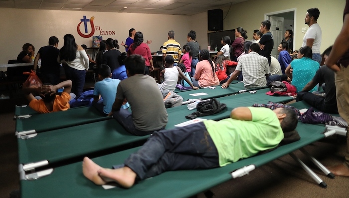 最高法院,人道主义,难民身份,美国总统,非法移民,申请