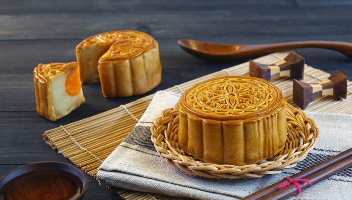 月饼,包装费用,包装方法,月饼销售,包装成本,过度包装,浮夸,新华视点,土豪式,文化创意