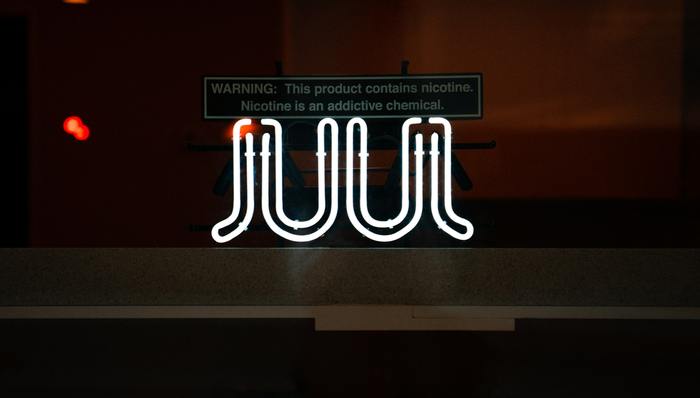 Juul,口味,巨头,FDA,薄荷醇,Labs,2019年,特朗普,烟草味,投资者