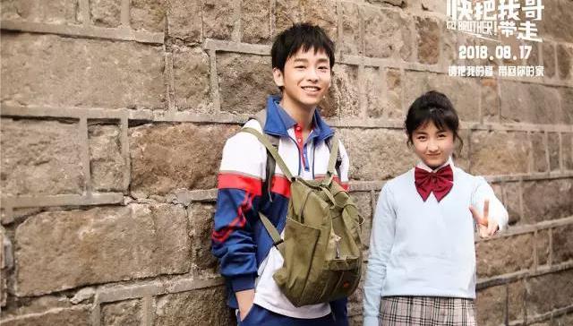 从张子枫文淇到赵今麦李庚希，“00后小花”们未来的路该怎么走？