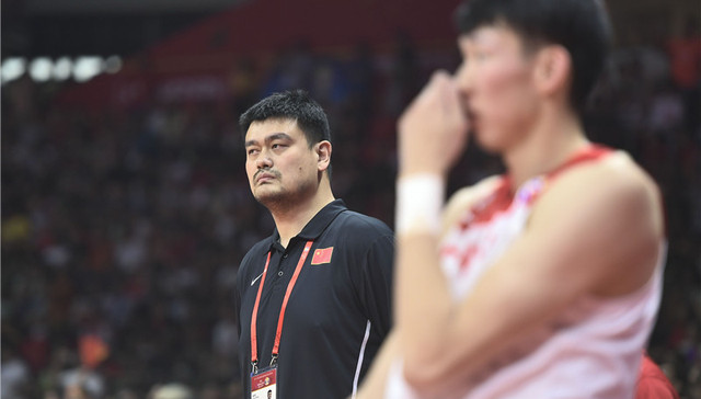 奥运落选赛成中国男篮最后一搏，我们该选择什么阵容参赛？