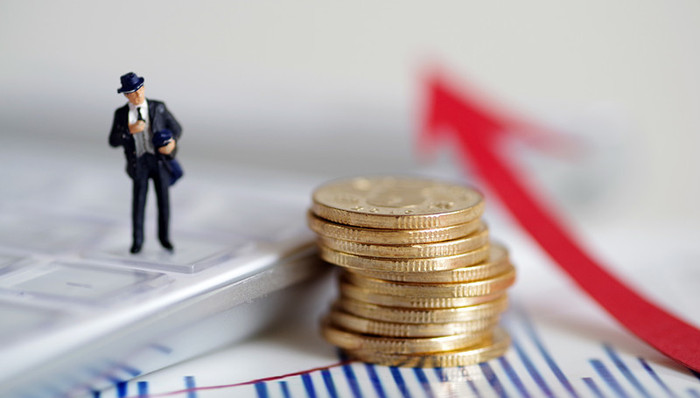 港股拐点隐现，机构战略性看多