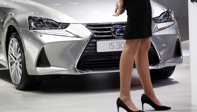 玛莎拉蒂、丰田雷克萨斯、花冠EX、威驰，召回