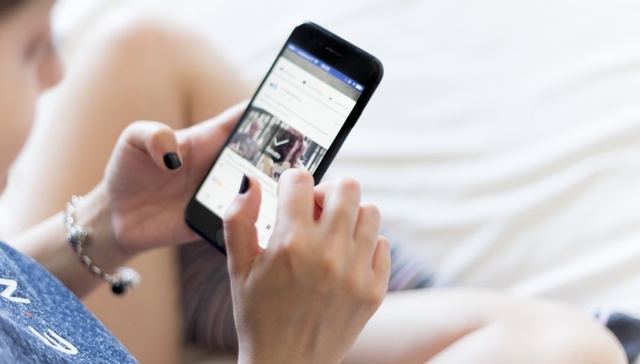 直播“洗牌”电商