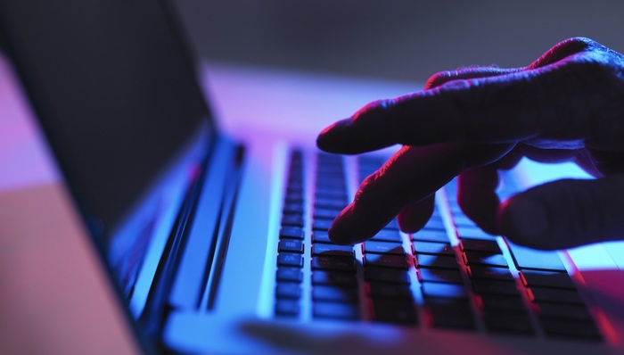 规模近千亿元，无孔不入的“网络黑产”需加强治理