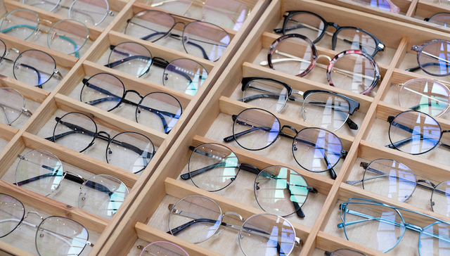 派丽蒙、华夏眼科、aojo、博士眼镜、爱尔眼科、十九木、亚洲眼镜、兄弟高登、美视力、眸视眼镜、爱视眼