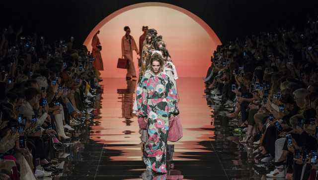 意大利时尚要做回自己，但米兰时装周却呼唤转型