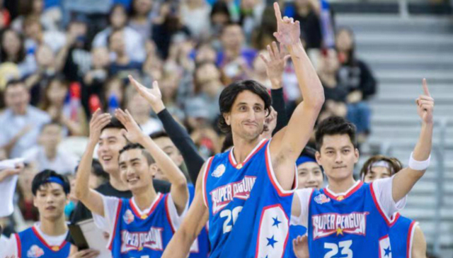 红蓝大战又一季，世界杯后篮球再造热点