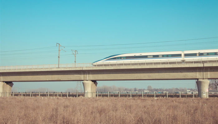 融创人事变动 曹鸿玲出任服务集团总裁、高曦接棒首席财务