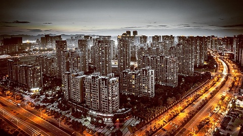 杭州土拍转冷，地价也降了