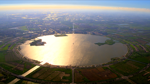 视频｜航拍浦东：从16纳米到600米 感受拔节生长的震撼