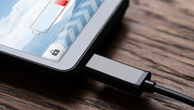 【每日质检】避开这8批次手机充电器及移动电源，小心被电击