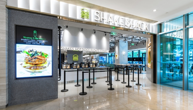 探店 | 上海第二家Shake Shack落座静安嘉里中心，拥抱都市社群文化