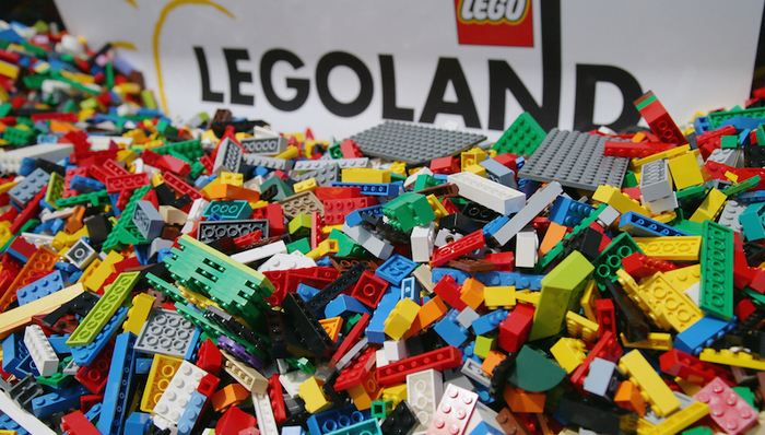 乐高乐园落户四川，背后的默林娱乐是仅次于迪士尼的乐园巨头
