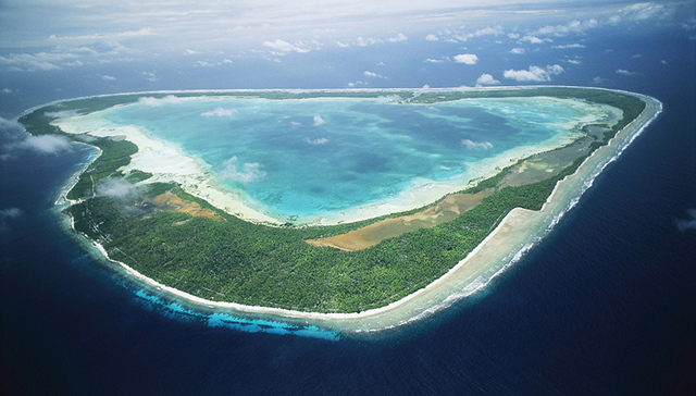 刚和中国复交的基里巴斯：地球上最早迎接日出的地方