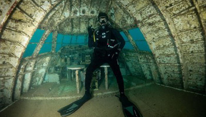 Bahrain,Dive,主题公园,巴林王国,大飞机,安全港,波音747,景点,游客,珊瑚礁