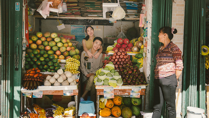 【特写】美颜软件那么多，旅拍生意怎么还火了？