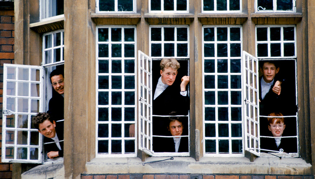 教育上的阶层隔离：英国是否会结束私立学校？