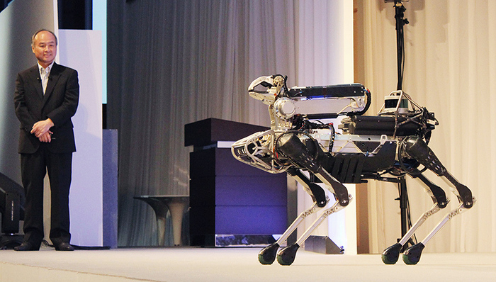 机器人,太阳马戏团