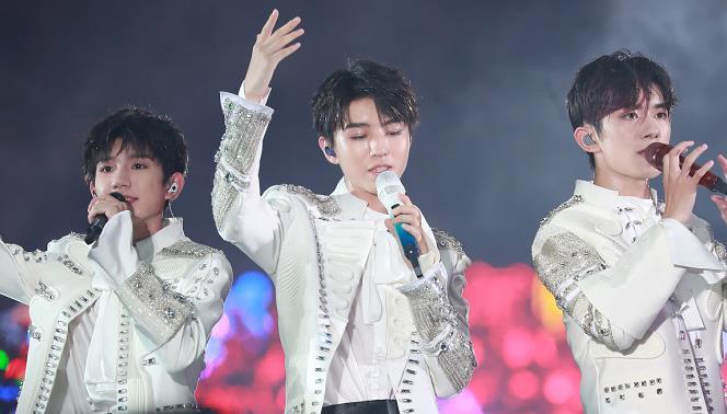 粉丝应援明星新套路，做公益也玩“打榜”