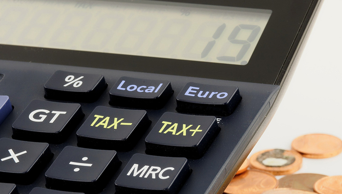 留抵退税，制造业，优惠，政策，财务