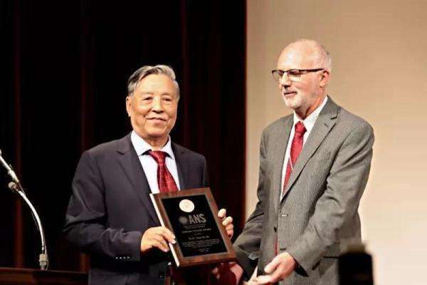 中国科学家再次获得聚变能源领域世界最高奖项