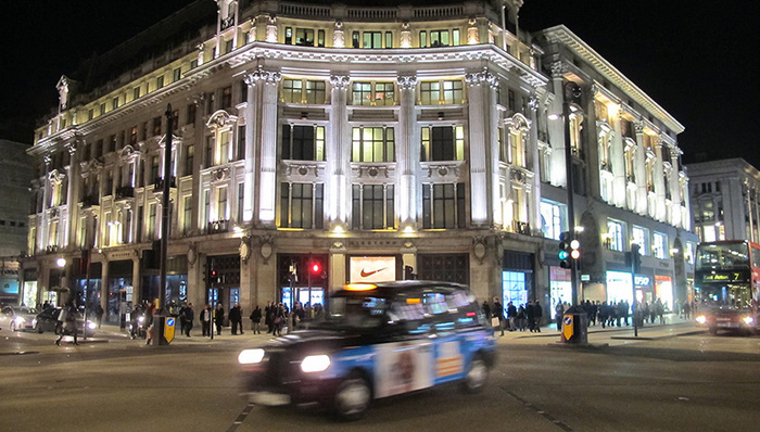 耐克豪掷6.13亿欧元入驻香榭丽舍大道，设欧洲新总部及全新旗舰店