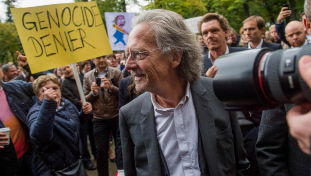 【思想界】彼得·汉德克获诺奖惹争议：文学性能够用政治和道德衡量吗？