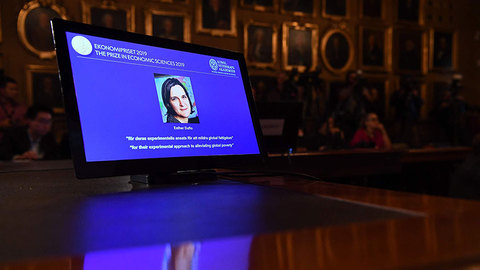 最年轻诺贝尔经济学奖得主是怎样炼成的？