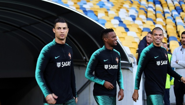 【体育早报】欧预赛葡萄牙不敌乌克兰 巴西男排世界杯提前一轮夺冠