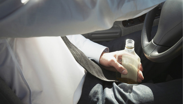 公安部交通管理局公布酒驾醉驾十大案例