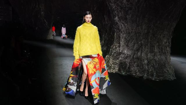 羊绒服饰南北皆宜，转型三年的ERDOS开始发力华东市场