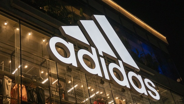 数字广告效益式微，阿迪达斯回归品牌营销和传统广告行列