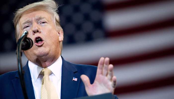 G7,特朗普度假村,多拉尔俱乐部,民主党,成本,获利,薪酬条款,弹劾