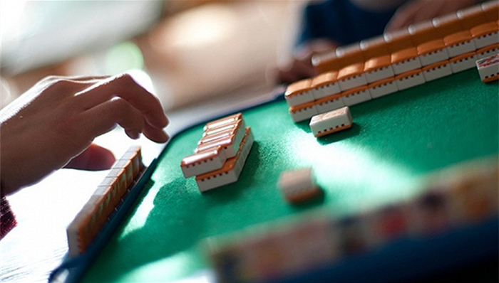 公安机关,茶馆,麻将馆,棋牌室,一刀切,抓赌,依法打击,社会之癌,游戏,职业道德