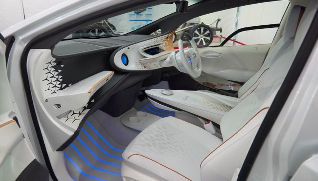 我们与丰田副社长聊了聊汽车电动化和未来出行