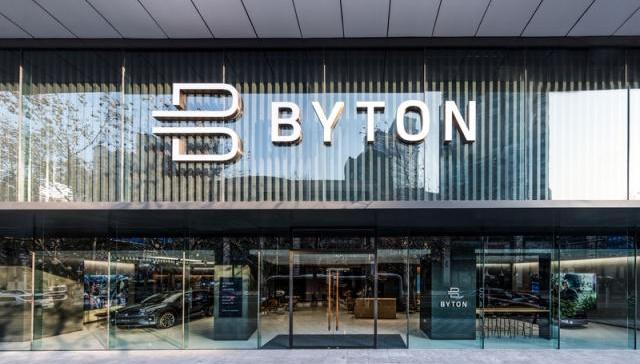 【深度】拜腾“掉队”