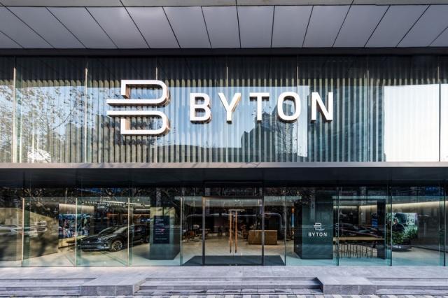 【深度】拜腾“掉队”